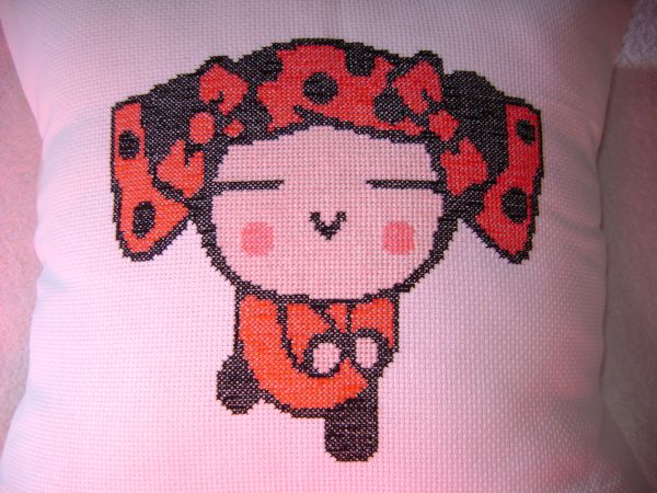 Capa p/ Almofada Pucca Feliz